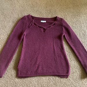 Criss cross keyhole sweater